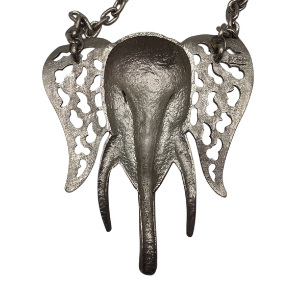 Vintage Signed Celebrity Elephant Necklace, Silver Tone Blue Rhinestone Eyes 70s - Picture 4 of 14